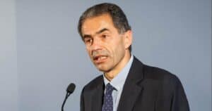 "Aumento brutal" da actividade científica justifica atraso no reembolso