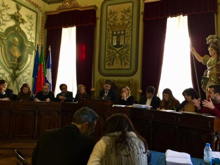 Executivo aprova novas condições para alienação da Fábrica Confiança