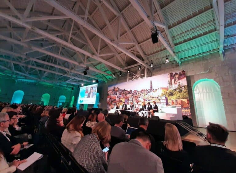 “Os municípios têm de estar mais perto da Comissão Europeia”&nbsp;