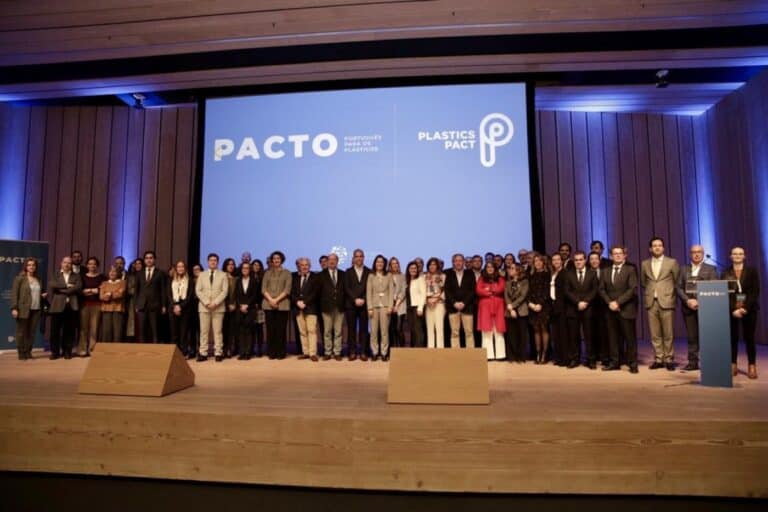 PIEP integra Pacto Português para os Plásticos. Equipa prepara soluções amigas do ambiente 