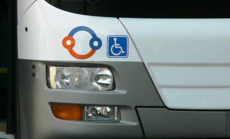 BE quer transportes acessíveis para pessoas com deficiência ou mobilidade reduzida