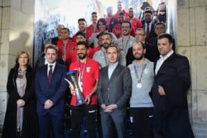 "Ganhar repetidamente só está ao alcance de grandes campeões"