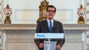 Rui Moreira pede ao Governo que declare estado de emergência nacional