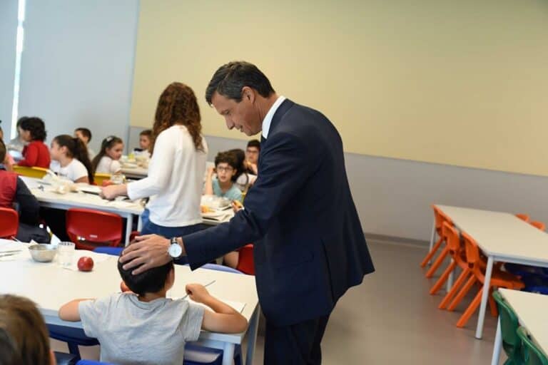 Famalicão assegura refeições escolares a alunos dos escalões A e B