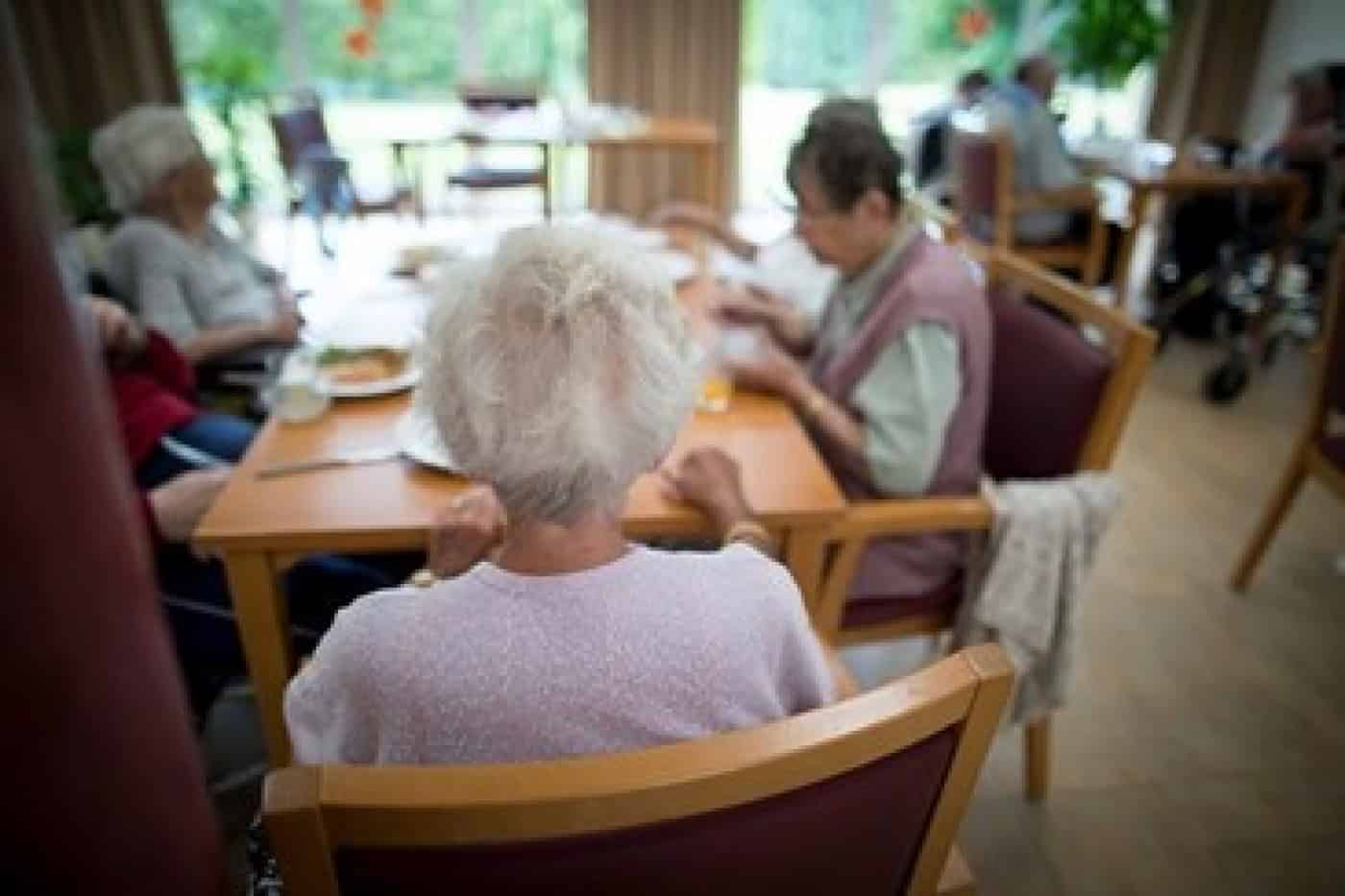 Autarcas do Minho exigem reforço imediato de testes nos lares de idosos