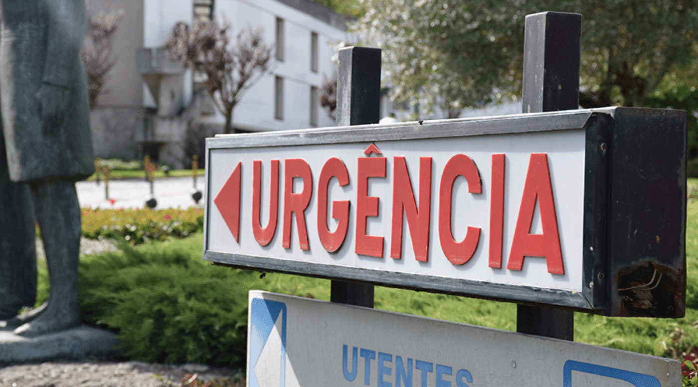 Que sintomas justificam a ida à urgência no meio de uma pandemia?