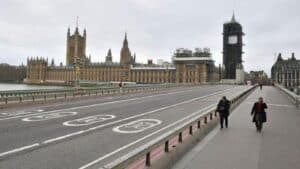 Covid-19: Reino Unido com o pior registo diário de mortes