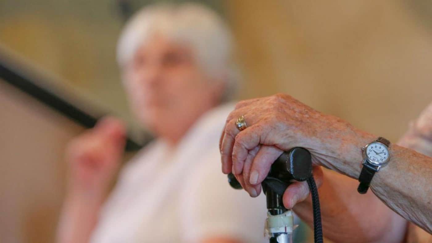 Quase metade dos infectados em Braga são utentes e funcionários de lares