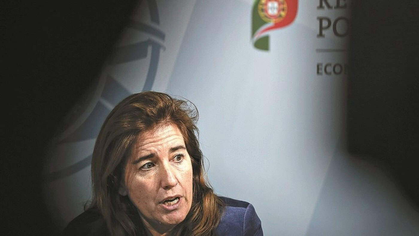 Subsídio de almoço e comissões ficam fora do apoio dado em lay-off