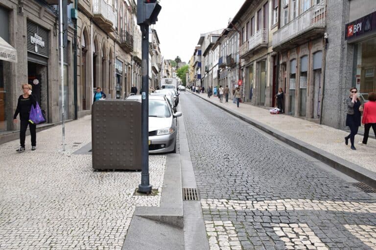 Guimarães. Oposição sugere criação de linha de apoio para o comércio tradicional