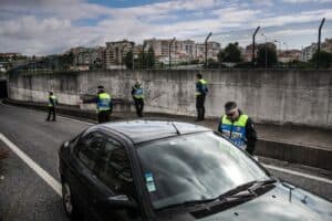 PSP mandou cerca de 6.500 condutores regressarem a casa na sexta-feira