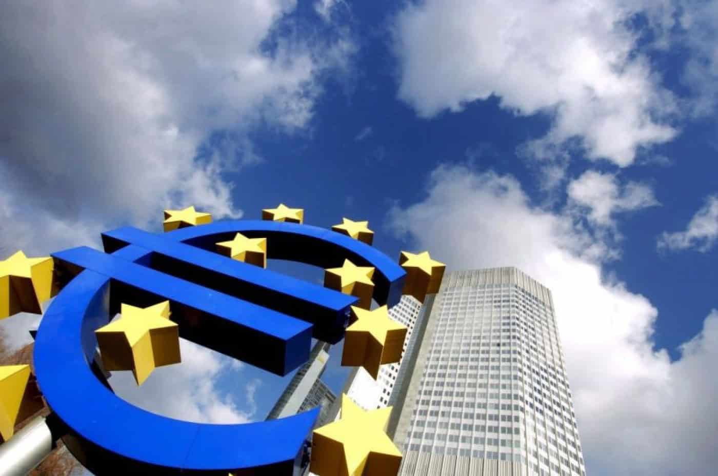 Bruxelas estima contração recorde de 7,7% na zona euro em 2020