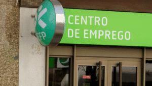 Taxa de desemprego mantém-se nos 6,7% no 1º. trimestre