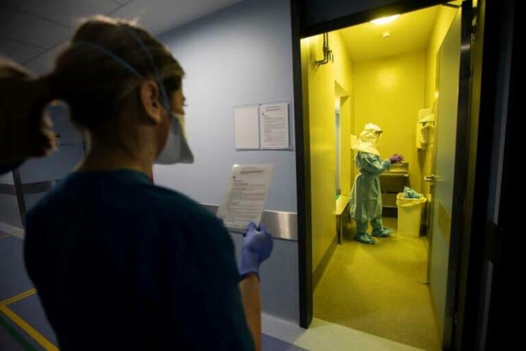 Covid-19.&nbsp;Mais 9 mortes e 187 casos em Portugal