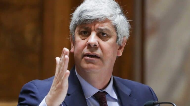 Centeno diz que quebra económica não deve afectar “estabilidade institucional”