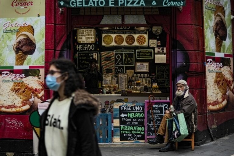 87 mortes por Covid-19 em Espanha, número abaixo dos 100 pela primeira vez em dois meses