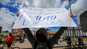 Instabilidade económica e social podem aumentar se líderes mundiais não tomarem medidas