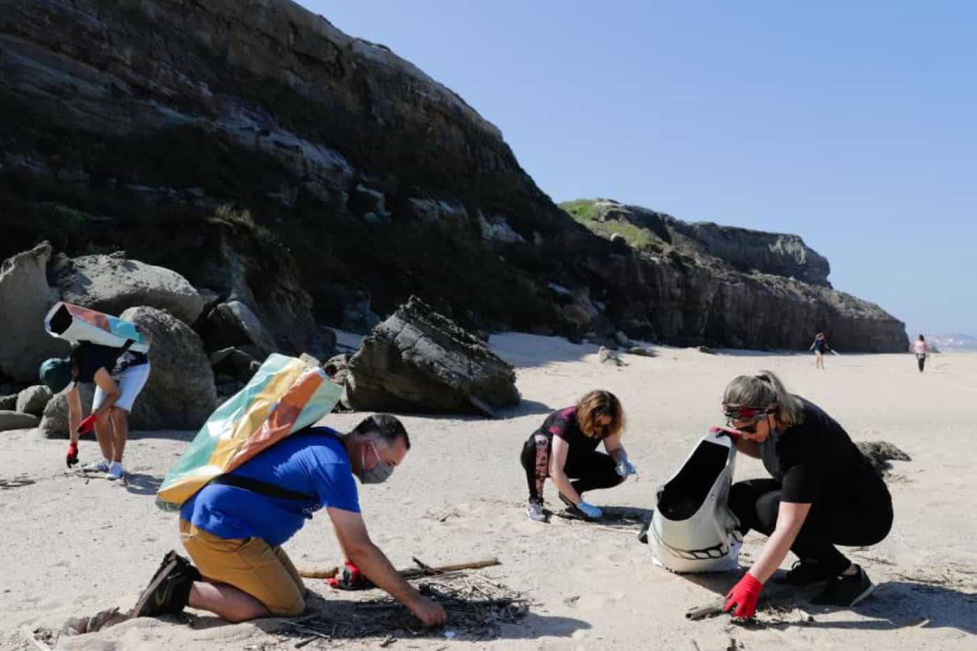 Praias devem ter equipa de informação e segurança