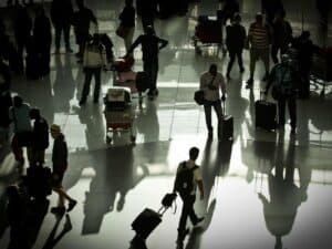 Espanha levanta quarentena para turistas estrangeiros a partir de Julho