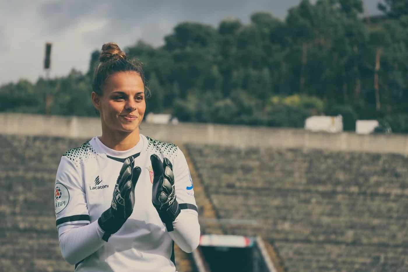 Rute Costa anuncia saída do SC Braga