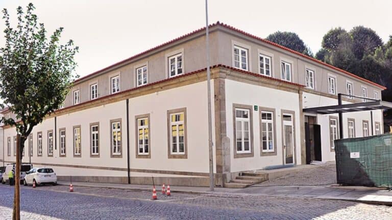 Nenhum dos profissionais de saúde alojados na Pousada de Juventude ficou infectado