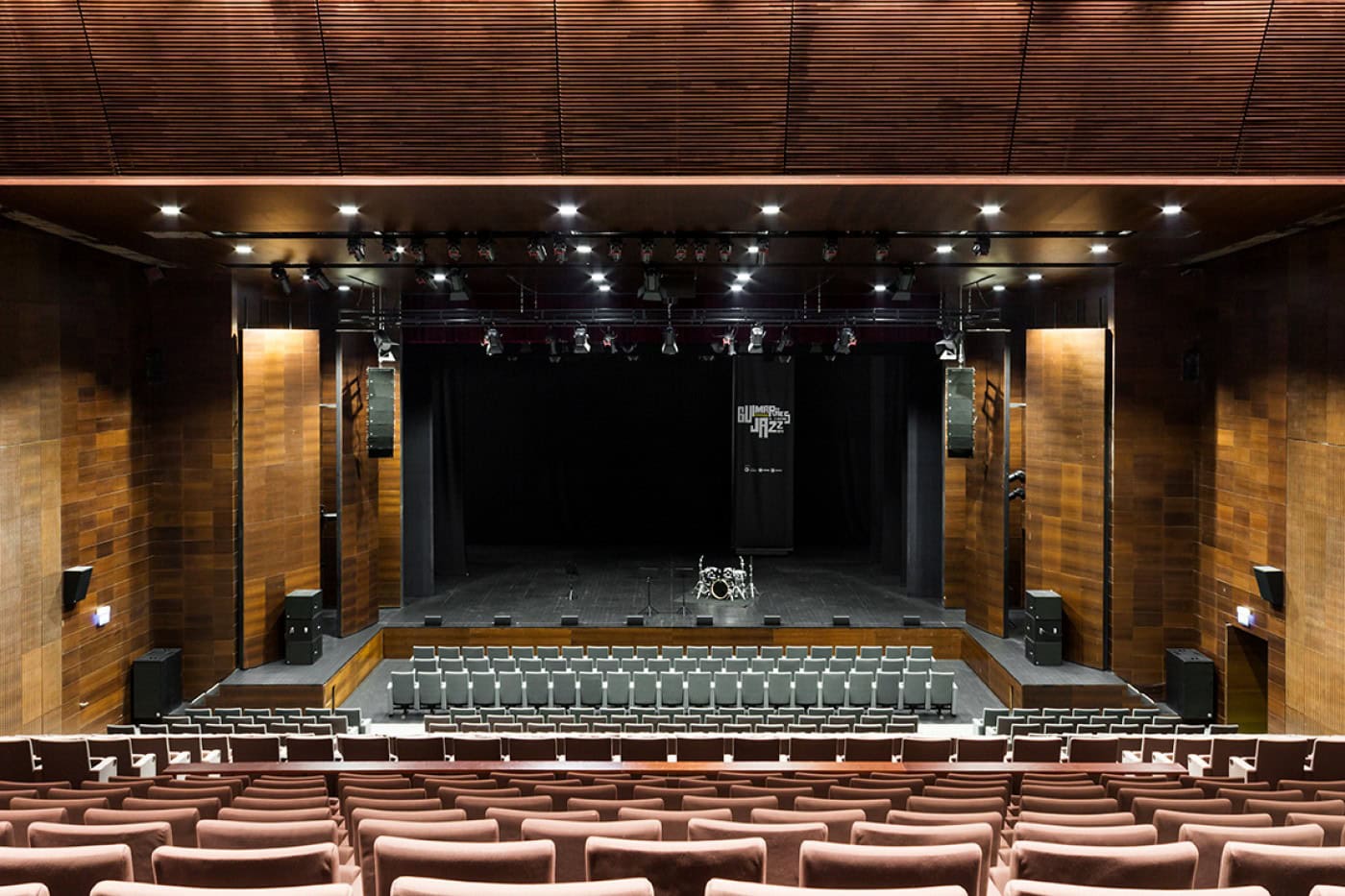 CM Guimarães reabre Centro Cultural Vila Flor e Multiusos