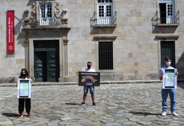 Estudantes alertam para pagamento das propinas e sobrecarga de trabalho