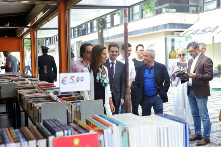 PCP acusa CMB de não valorizar Feira do Livro ao mantê-la apenas no digital