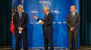 As reações dos partidos com assento parlamentar à saída de Centeno