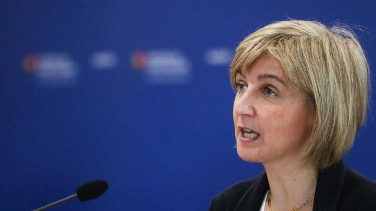 Marta Temido.”Poderá haver regressão no processo de desconfinamento”