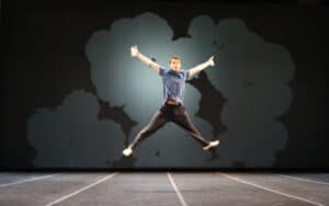 CMB lança bolsas de estudo para aulas de dança e música