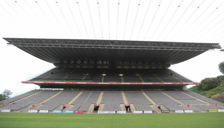 SCB e Vitória SC encontram-se sem adeptos e preocupados com Liga Europa