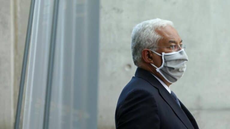 Costa apela a cumprimento de normas para evitar novo encerramento das fronteiras