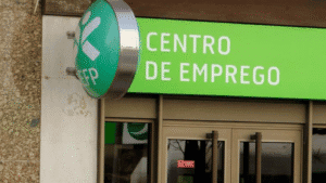 Taxa de desemprego cai para 5,5% em Maio