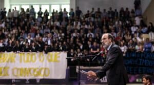 UMinho não aceita atitude insensata de pequeno número de alunos