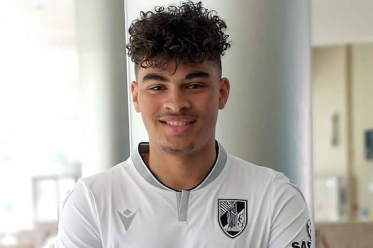 Vitória de Guimarães contrata avançado Noah Jean Holm por quatro épocas&nbsp;