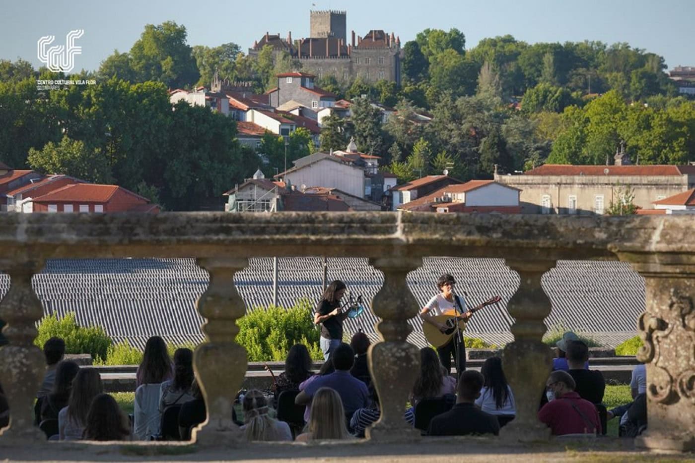"Os artistas não precisam de subsídios, precisam de trabalho"