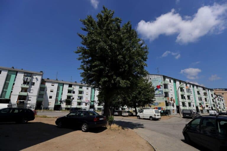 Bloco de Esquerda alerta para o realojamento de 30 famílias de Santa Tecla