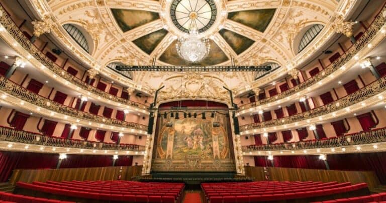 Administradora do Theatro Circo assume "percalços na tesouraria"