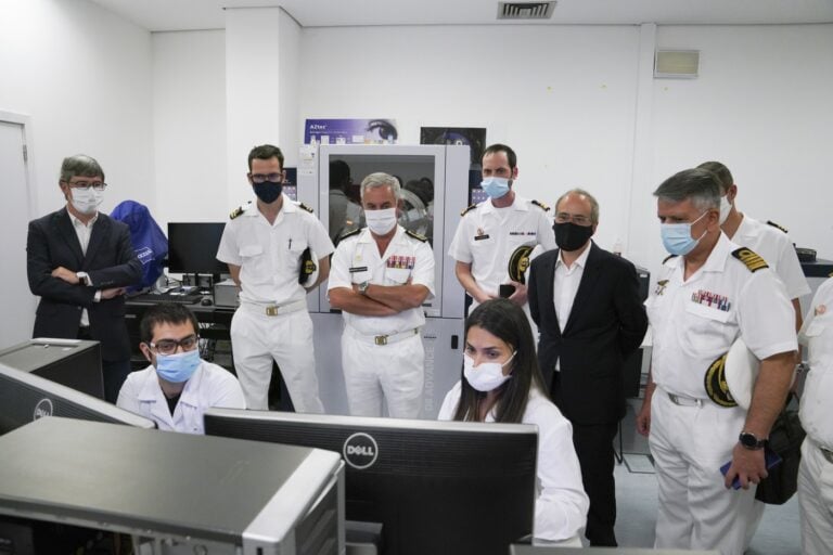 “Estamos a desenvolver diversos contactos com o intuito de inovar a Marinha”