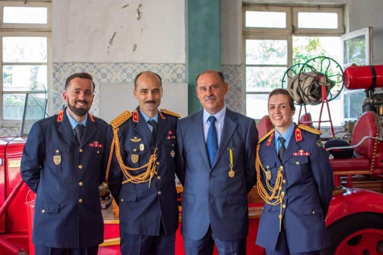 Presidente dos Bombeiros Voluntários de Braga recebe Medalha Grau de Ouro