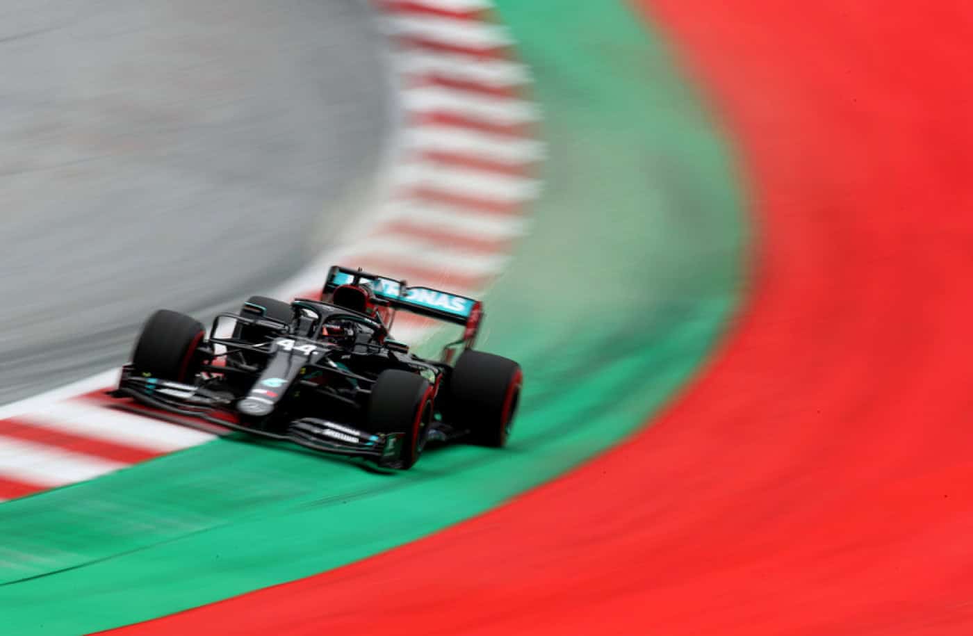 Fórmula 1 regressa a Portugal