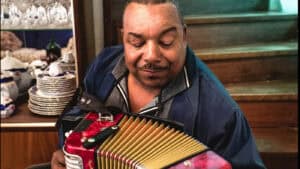 “Terra” regressa ao CIAJG com Julinho da Concertina, Baiuca e Kel Assouf