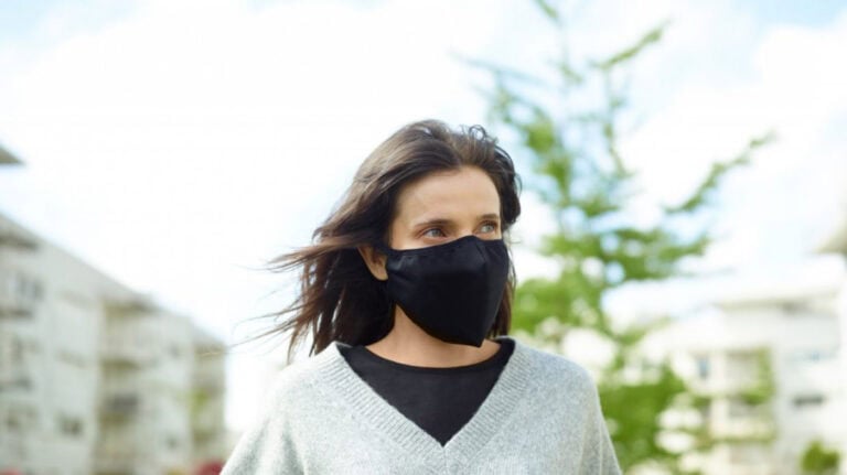 Substituir máscaras descartáveis em contexto hospitalar é a nova missão da UMinho