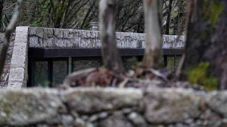 Construção de casas na albufeira da Caniçada motivou buscas em Vieira do Minho&nbsp;
