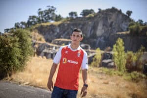 SC Braga oficializa contratação de André Castro