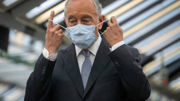 Marcelo promulga app StayAway Covid&nbsp;