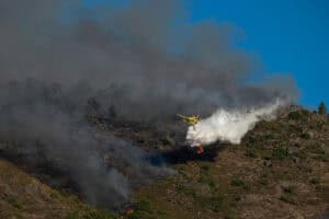 Incêndio no Parque Nacional Peneda-Gerês continua por controlar