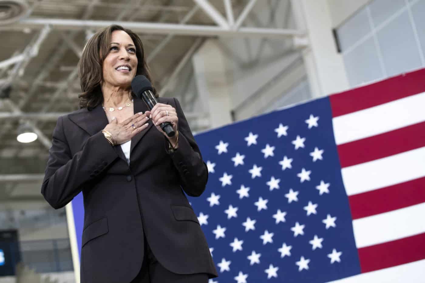 EUA: Joe Biden escolhe senadora Kamala Harris para vice-presidente