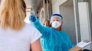 Mais três mortes e 278 novos casos de Covid-19 em Portugal 